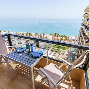 Amazing Views Beachfront Apartment With Swimming Pool